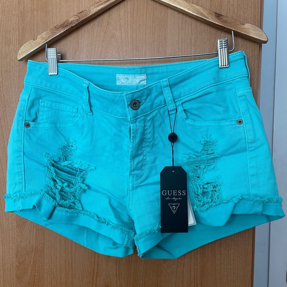 BNWT Vintage Guess Women's Aquamarine Distressed Shorts - size 30